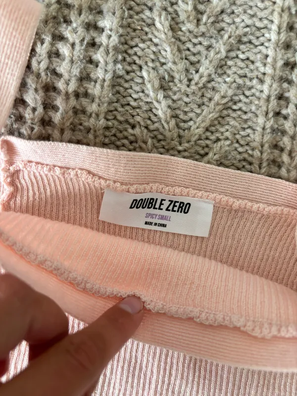 Light Pink Ribbed Tank - Image 6