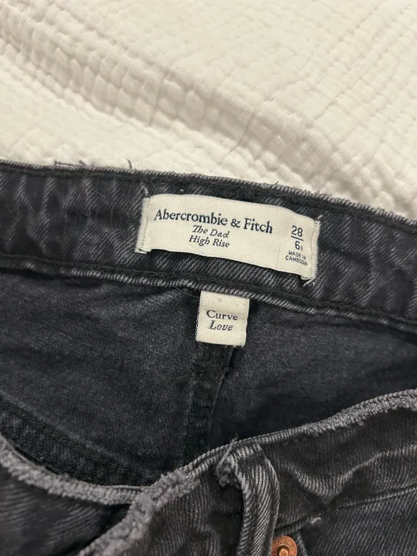 Abercrombie Jeans - Image 2