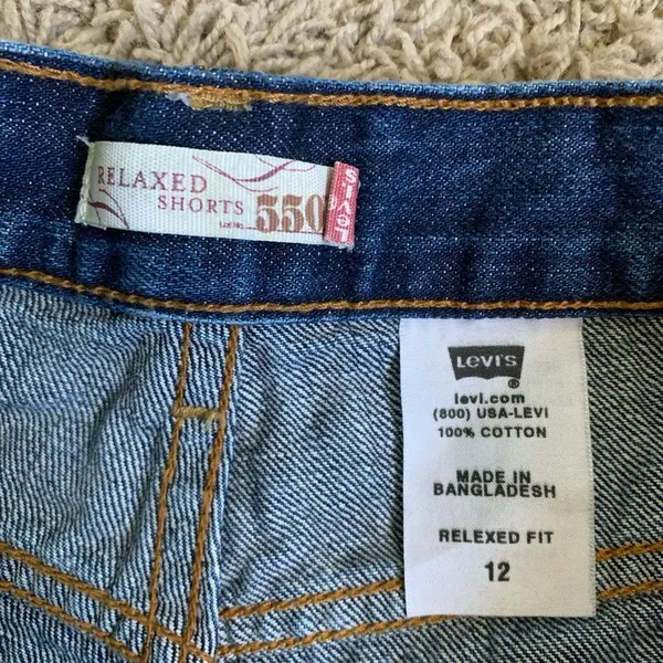 550 mom shorts relaxed fit size 12 blue denim - Image 2