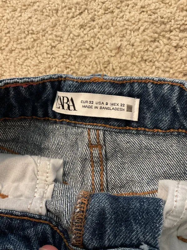 Zara Blue Denim Shorts - Image 3