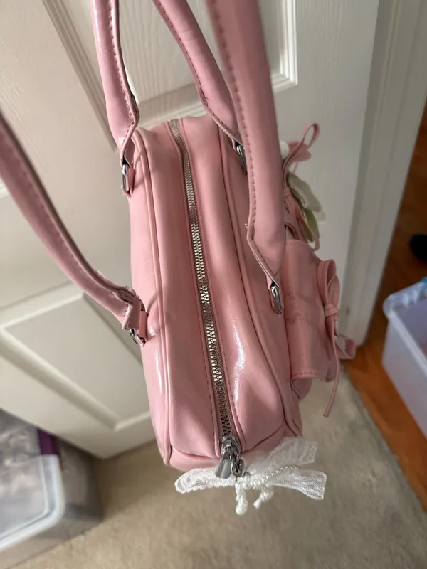 Pink Front Pocket Bow Shoulder Bag with Tulip Bear Charm - Image 7