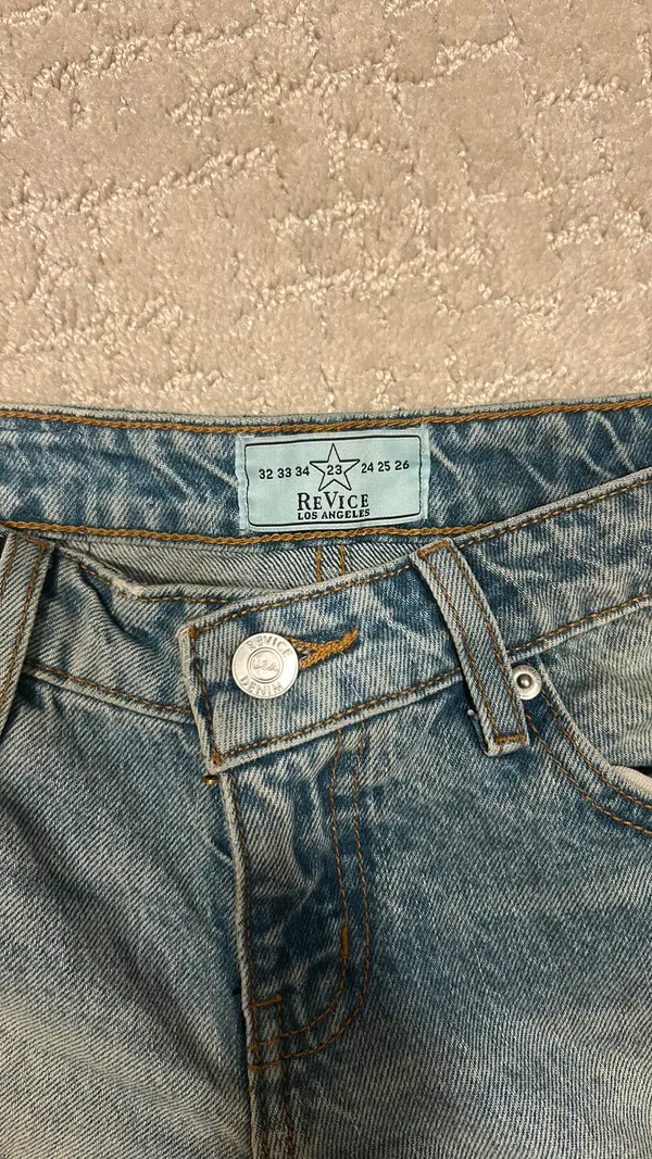 Revice Denim Light washed jeans - Image 4