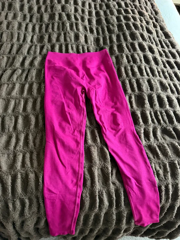 Alphalete Leggings - Image 3