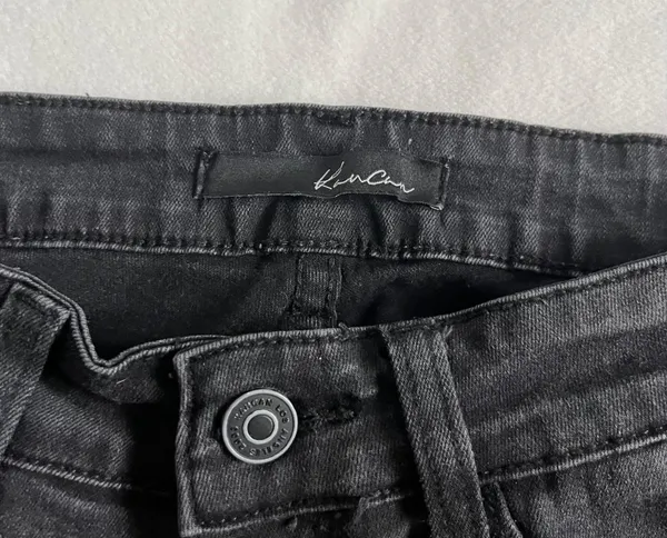KanCan black distressed skinny jeans (26) - Image 2