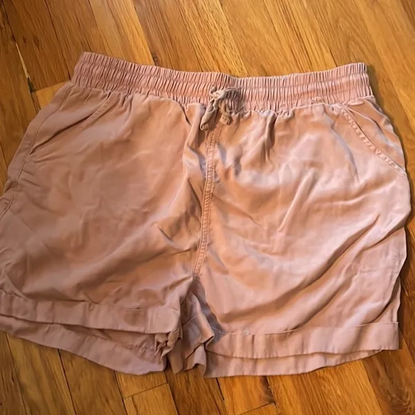 Universal Threads Mid Rise Drawstring Soft Flowy Short Blush Pink, Sz M - Image 3