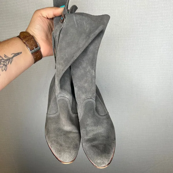 Vintage Grey Suede Western Mid Calf Boots 7M Concho Fringe Kitten Heel USA‎ Made - Image 2
