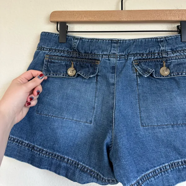 2006 Gap Denim Tie Waist Mini Shorts - Image 6