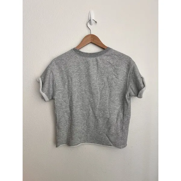 Abercrombie & Fitch Women's Gray Cropped Sweatshirt Floral Embroidery Small - Image 5
