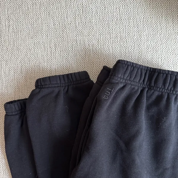 Aritzia TNA Cozy Boyfriend Fleece Black Sweatpants - Image 5