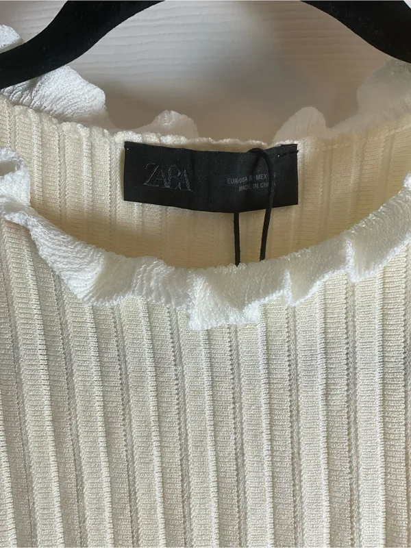 NWT Zara Cream / Butter Yellow Ribbed Knit Ruffle Trim Peplum Tank Top - Image 5