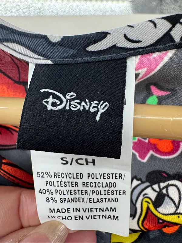 Disney Women’s Multicolor Halloween Print V-neck scrub top Mickey goofy S new - Image 6