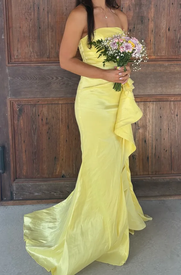 Ashley Lauren Prom Dress yellow strapless Size 2 - Image 2