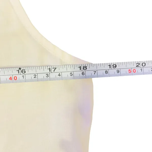 172 | Banana Republic V-Neck Pleated Sleeveless Blouse Top White‎ Womens 6 - Image 4