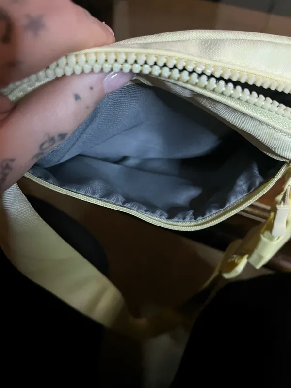 Yellow Fanny pack - Image 6