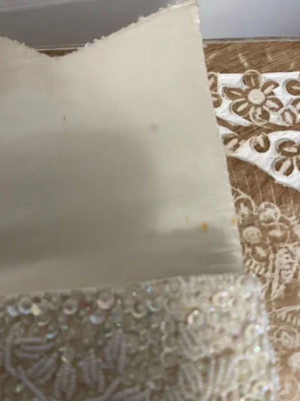 La Regale Beaded Ivory Sequin Envelope Clutch - Image 12