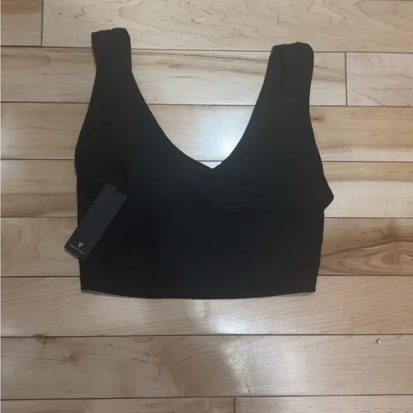 LULU’S BLACK CROPPED TANK TOP - Image 2