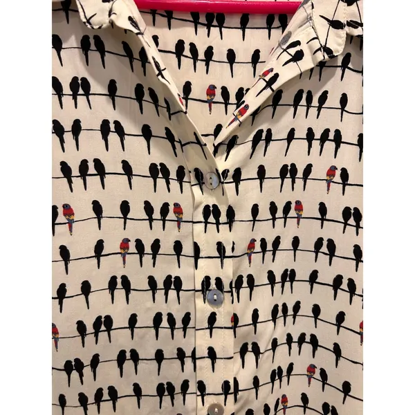 Jane and Delancey Women 2X Cream‎ Bird Print Button Down Roll Tab Rayon Shirt - Image 3