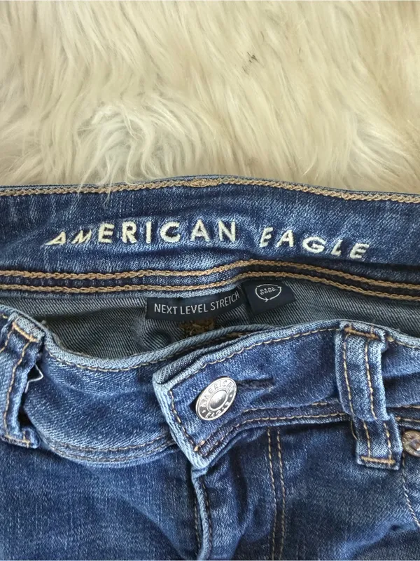 American Eagle Next Level Stretch Kick Boot Jeans Size 2 Regular Dark Wash - Image 4