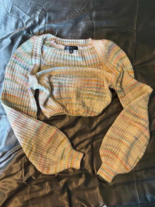 Lane 201 Cropped Sweater - Image 3