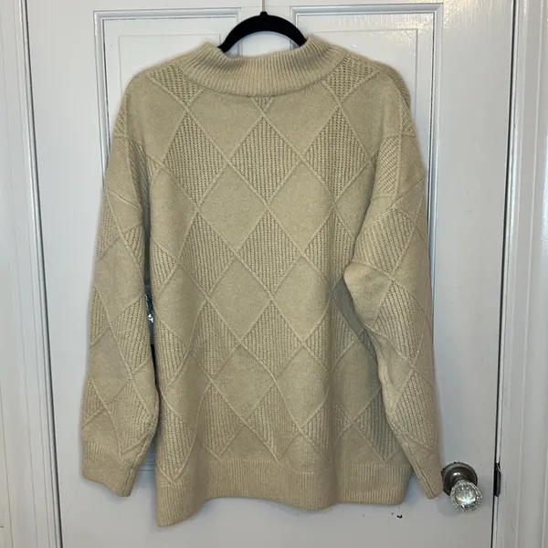 Jones New York Cream Diamond Pattern‎ Sweater size L NWT - Image 4