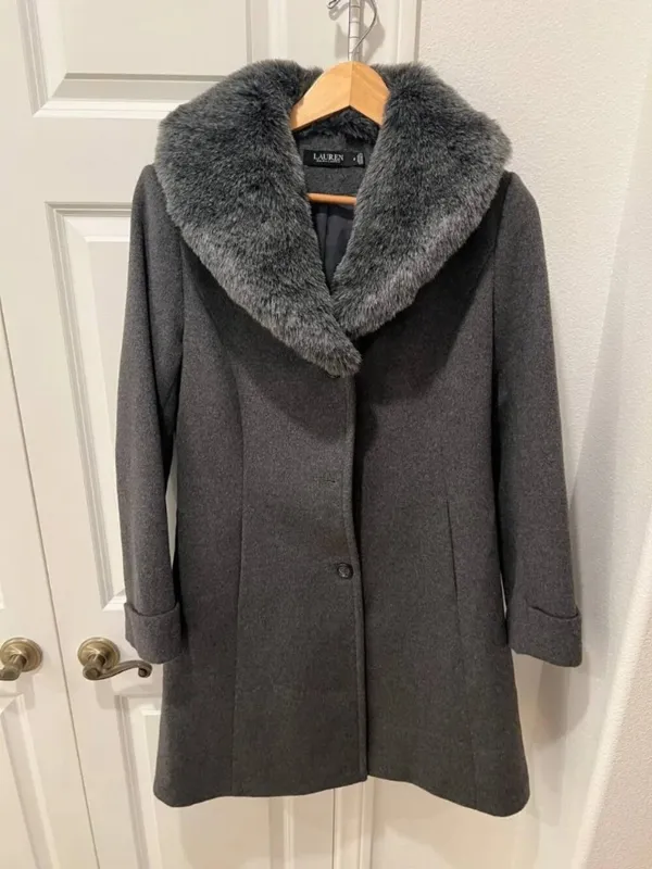 Lauren Ralph Lauren Women’s Faux- Fur Trim Grey Walker Coat - Image 2