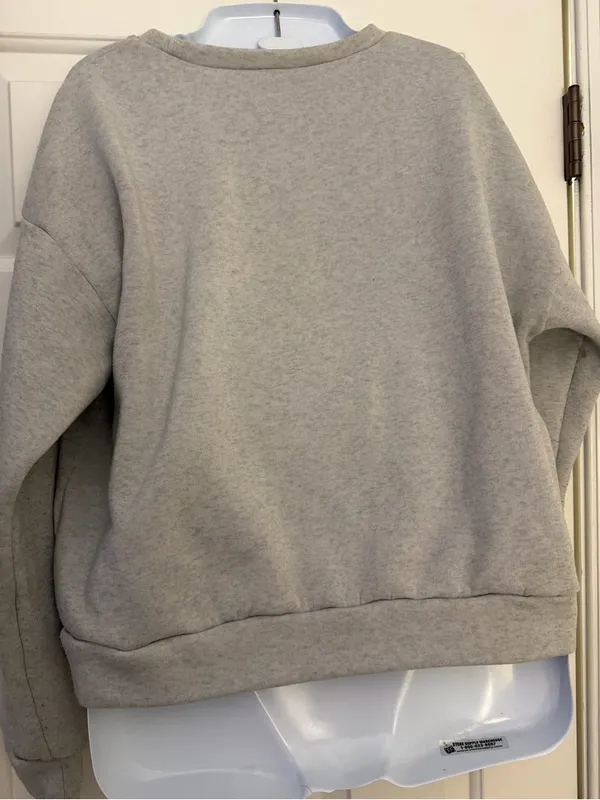 🩷 3/$18 Vintage Style California West Coast Gray Graphic Sweatshirt Pullover M - Image 6