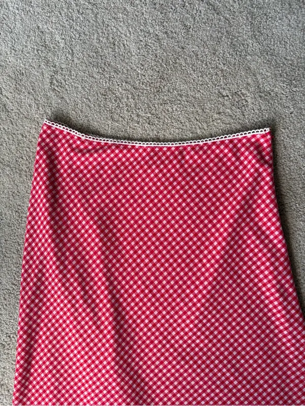 Princess Polly red and white red check gingham boho lace midi skirt size US 10 - Image 6