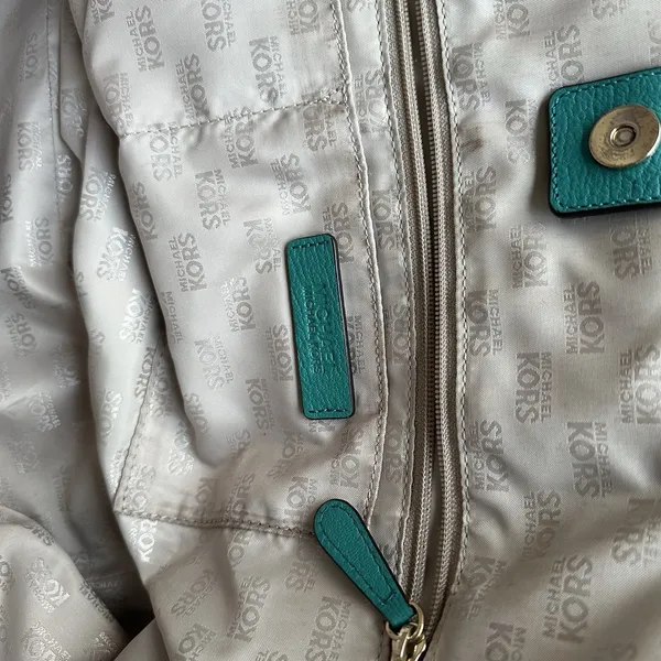 Michael Kors Tote Bag Teal‎ Gold - Image 7