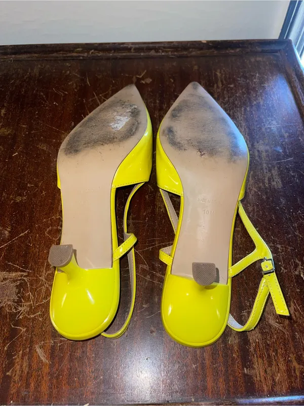 Steve Madden Bright Yellow Patent Pointed Slingback Pumps - Size 10M - Image 4
