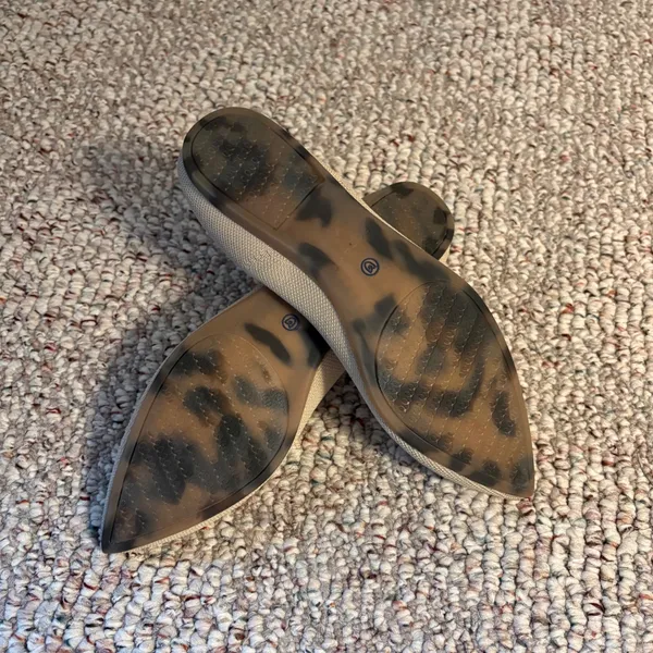 Rothys The Point Ecru Sand Beige Pointed Toe Knit Flats Women 7.5 Tortoise Sole‎ - Image 5
