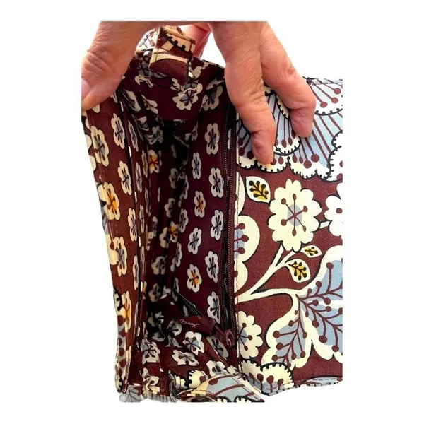 Vera Bradley Burgundy Floral Quilted‎ Cotton Crossbody Messenger Bag Handbag - Image 5