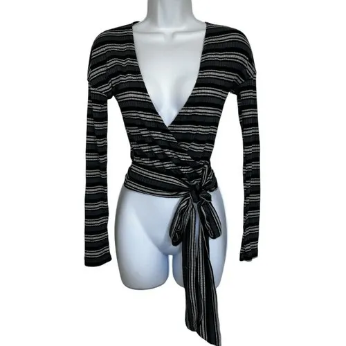 FREE PEOPLE Always With Me Striped Black Gray Wrap Tie Crop Top EUC Size‎ Small - Image 2
