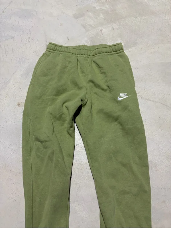 Nike Green women’s swoosh Joggers small - Image 2