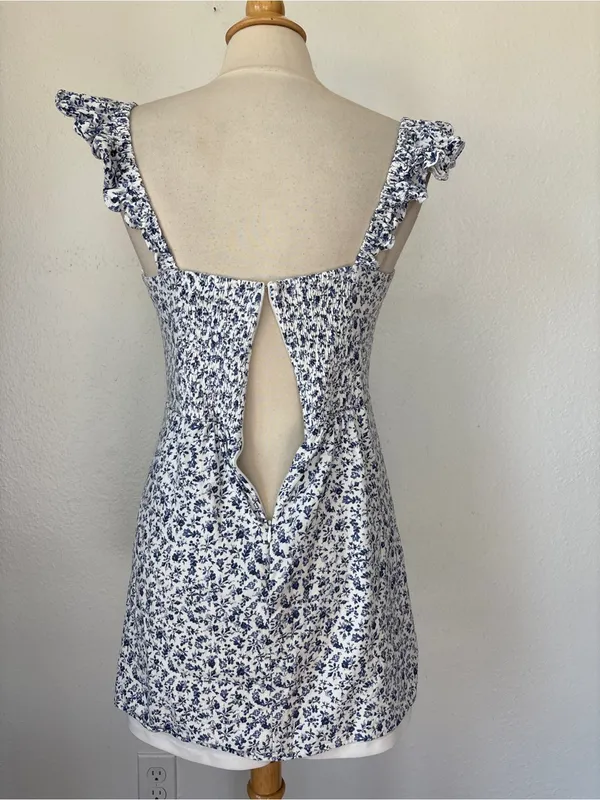 Blue & White Floral Summer Linen Blend. Mini Dress - Image 6