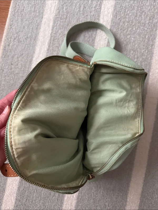Fossil Leather Fold Over Tote Mint Green Crossbody Bag - Image 6