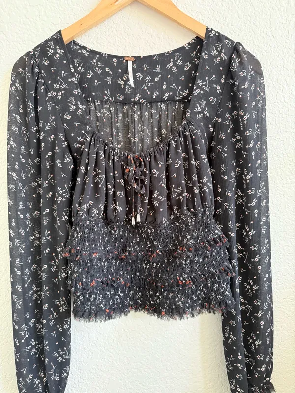 Free People Lolita Long Sleeve Floral Blooms Blouse Black‎ S - Image 4