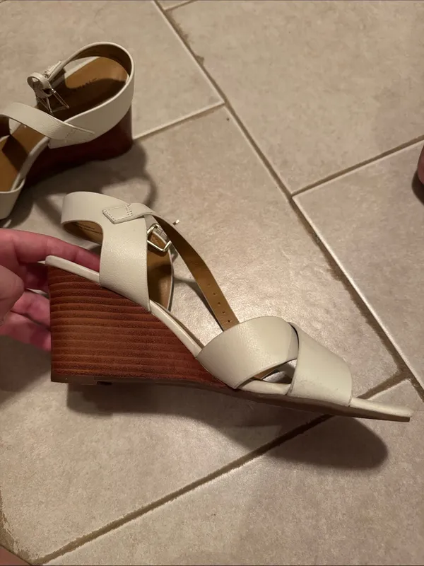 14th & Union Sandals - Image 6
