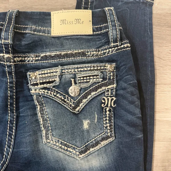 Miss Me Jeans Womens Curvy Ankle Skinny Distressed Flap Pockets Size 26 - Image 10