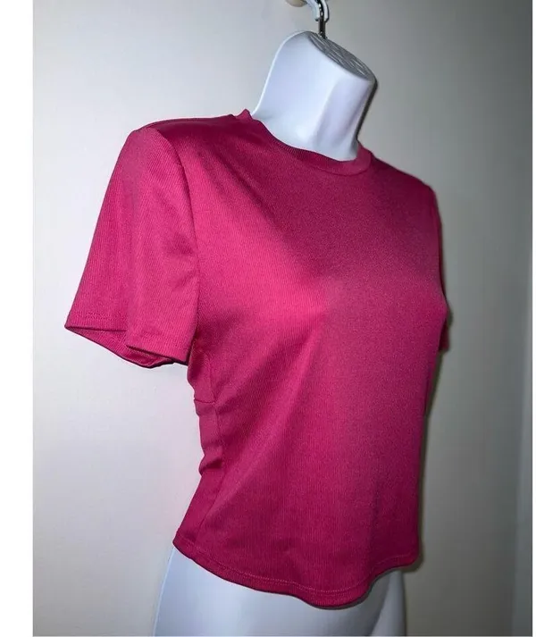 Women’s Pink Short Sleeve Baby Tee Crop Top Medium - Image 2
