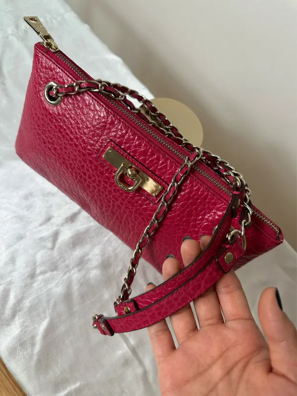DKNY Bag Shoulder Leather - Image 4