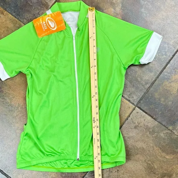 New! NWT Race Women’s Green Short Sleeve Zip Up Lightweight Jersey Large - Image 5