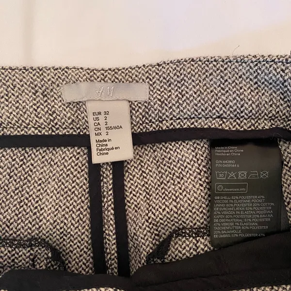 H&M Stylish Gray Herringbone Pants size 2 - Image 3