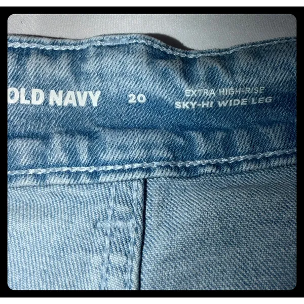 Old Navy Sky-Hi Wide Leg Jeans Womens 20 Light Wash Extra High Rise Denim - Image 2
