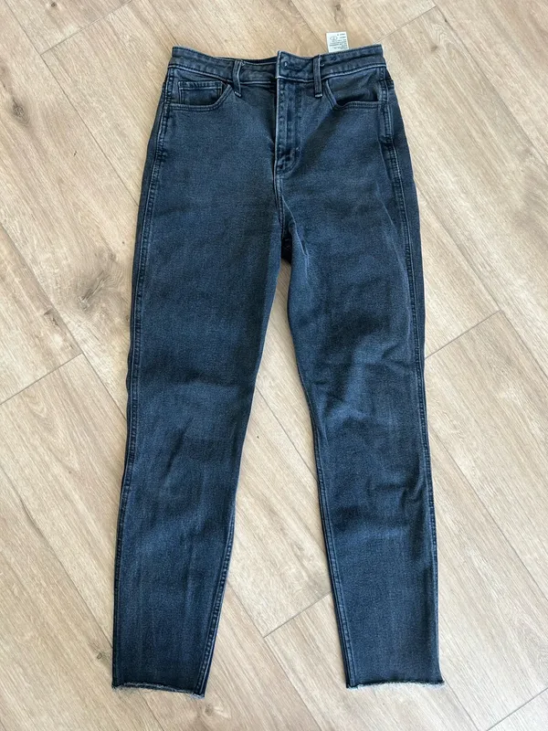 Abercrombie Ultra High-Rise 90s Straight - Image 3
