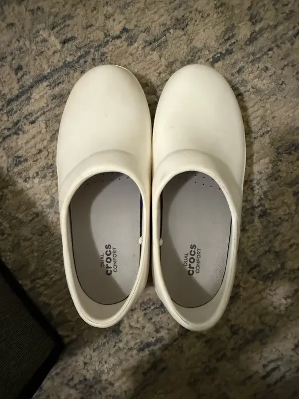 Croc clogs  - Image 2