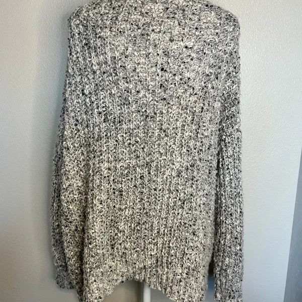 Garage Gray Cozy Warm Cardigan Size Large - Image 3
