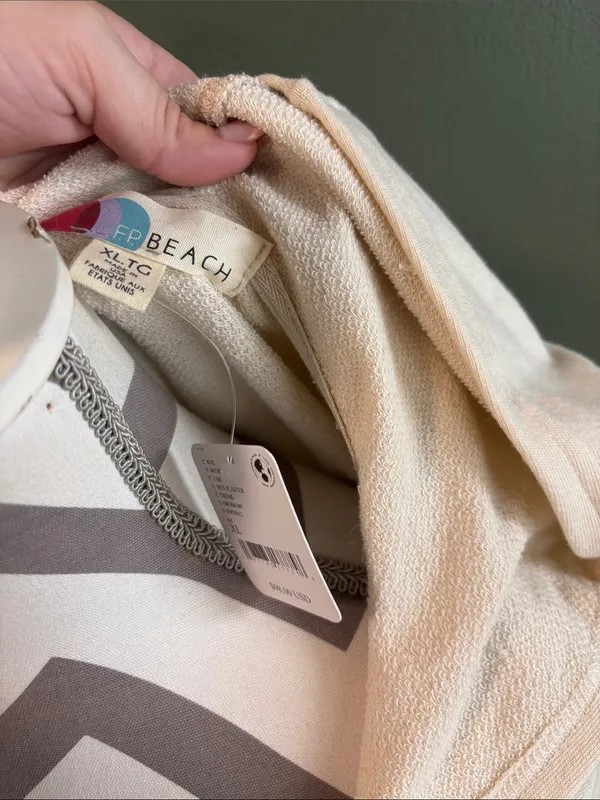 FP Beach Women's Cream Hooded Wrap Sweatshirt - Image 3