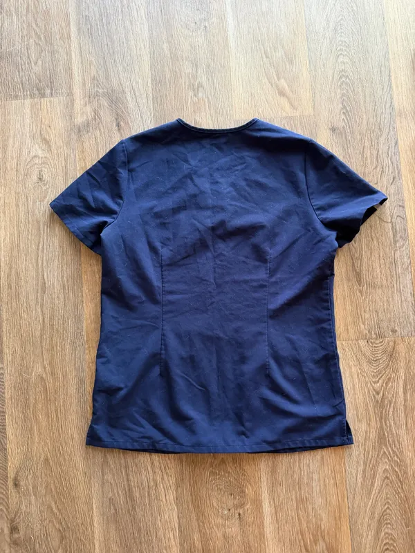 FIGS Scrub Top Casma - Image 3