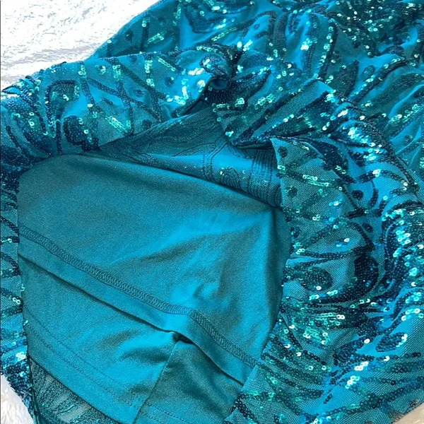 Lulu's Green Halter Bodycon‎ Dress - Image 9