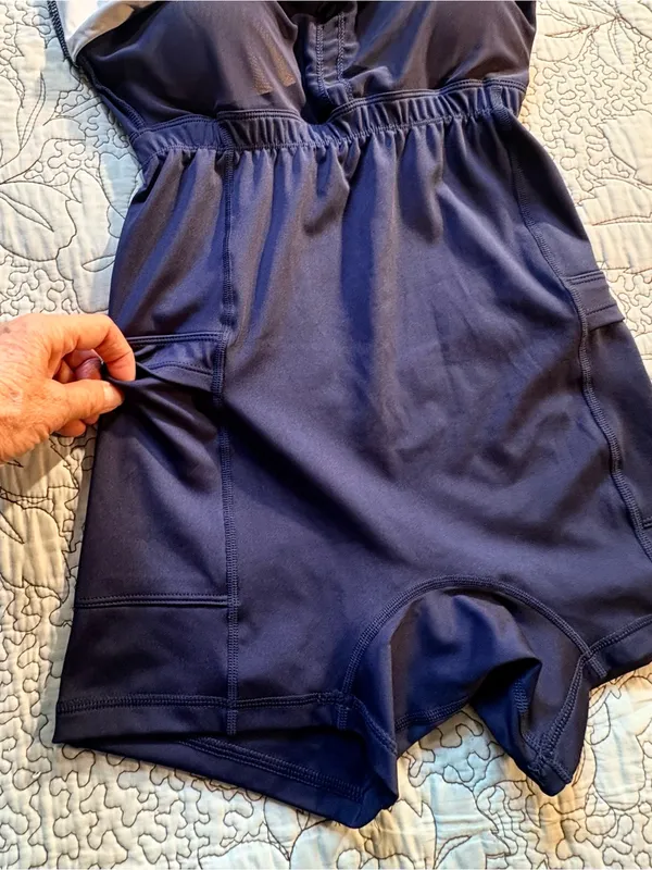 💥NWT Outdoor Voices Exercise Dress Very Cherry Navy Shorts UPF 50+ XS🧡 - Image 8